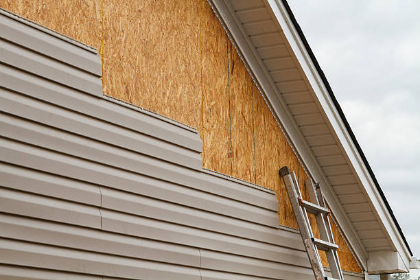 24/7 Emergency Storm Damage Siding Repair experts in Avon, PA